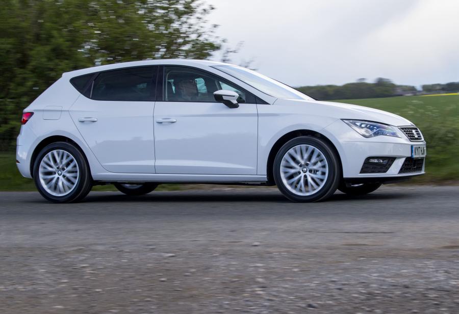  Seat Leon 2017 года  (UK) (фото 8 из 31)